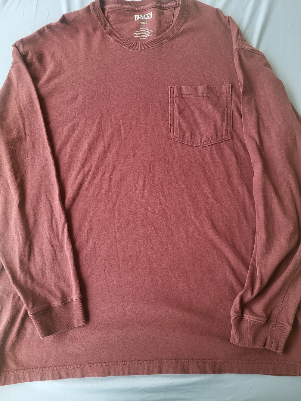 Duluth Trading Co Men’s Long-Sleeve Pocket Tee in Dusty Rose